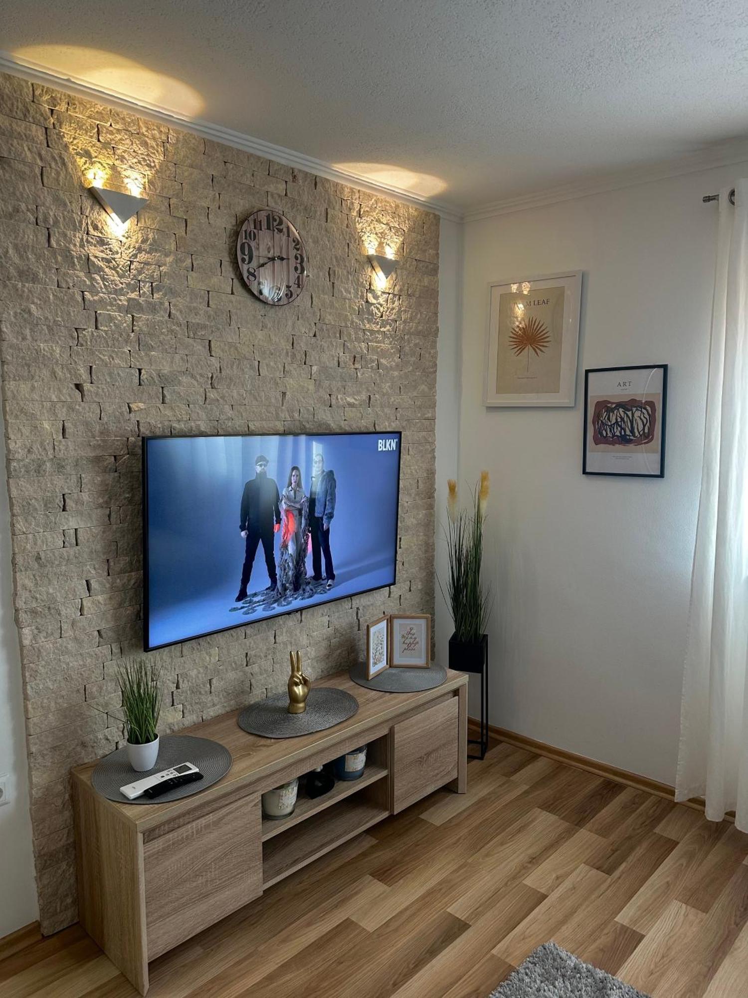 Apartman Emil Ljubuški Zewnętrze zdjęcie